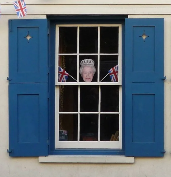 BlogTour-London-Waving-the-Flag.jpg