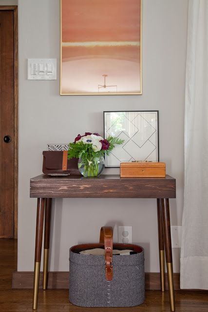Gold paint creates the look of long sabots. Great DIY