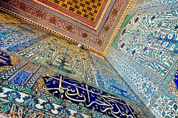 The Privy Chamber of Murat III in Instanbul's Topkapi Palace with its incredible Iznik tiles that date from the 16th century