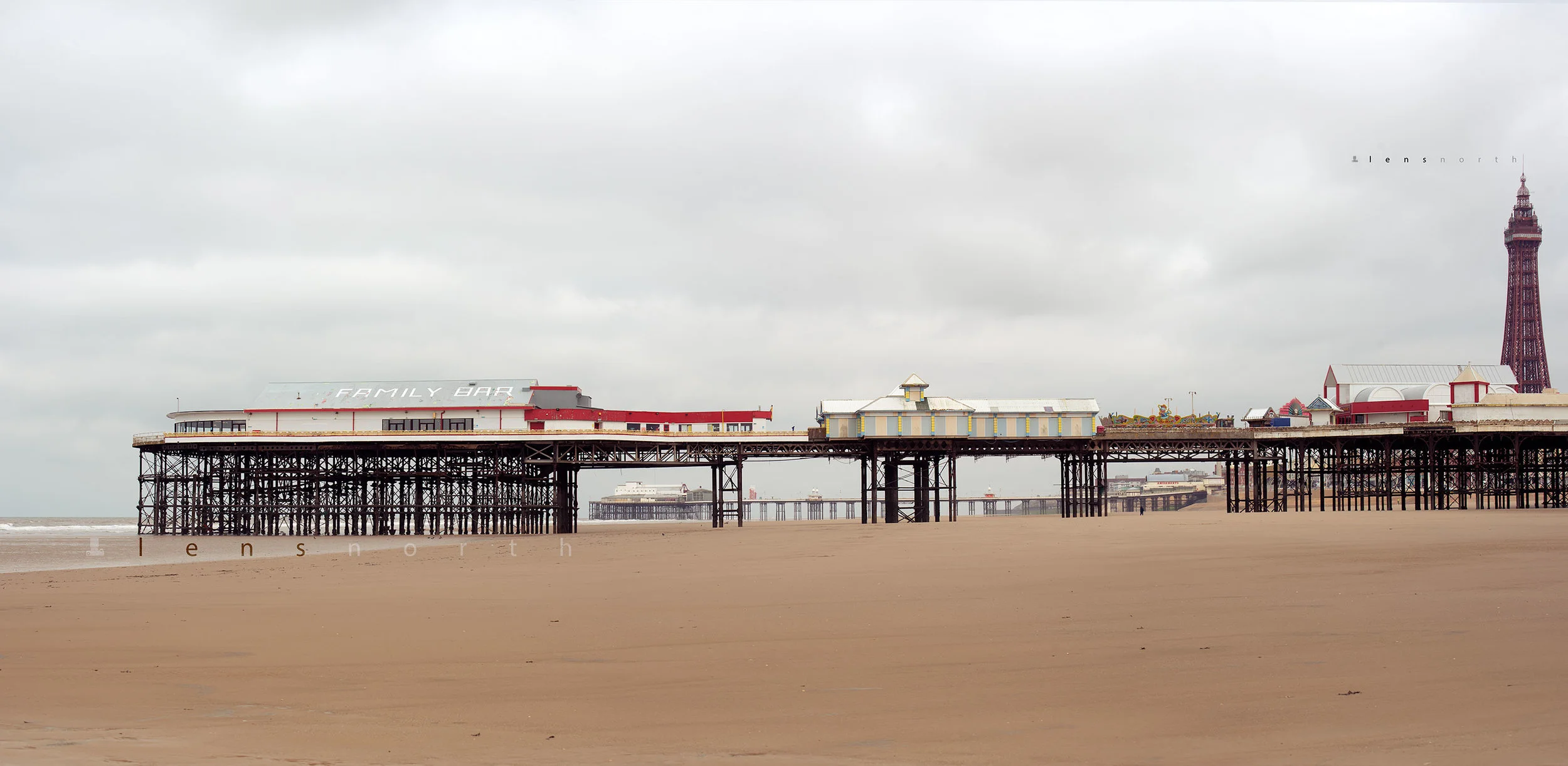 Central and North Pier.jpg
