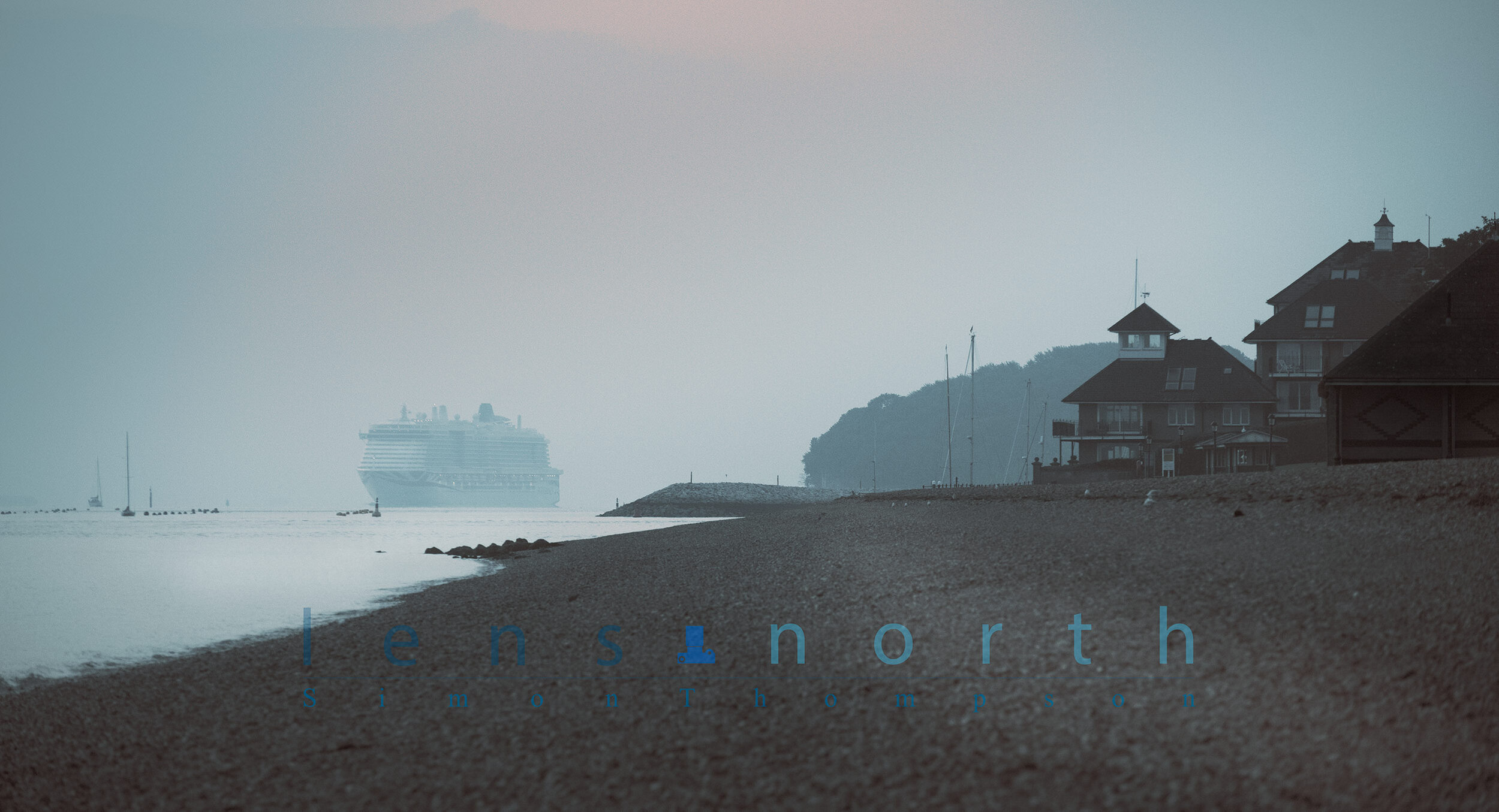 Cowes_DSC8078-Edit.jpg