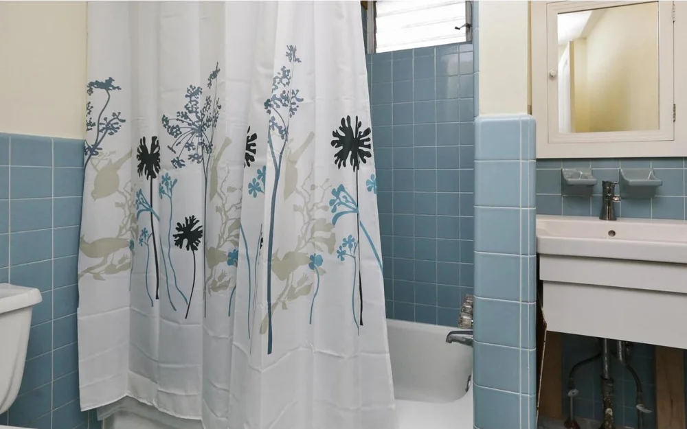 lawnton bathroom .jpeg