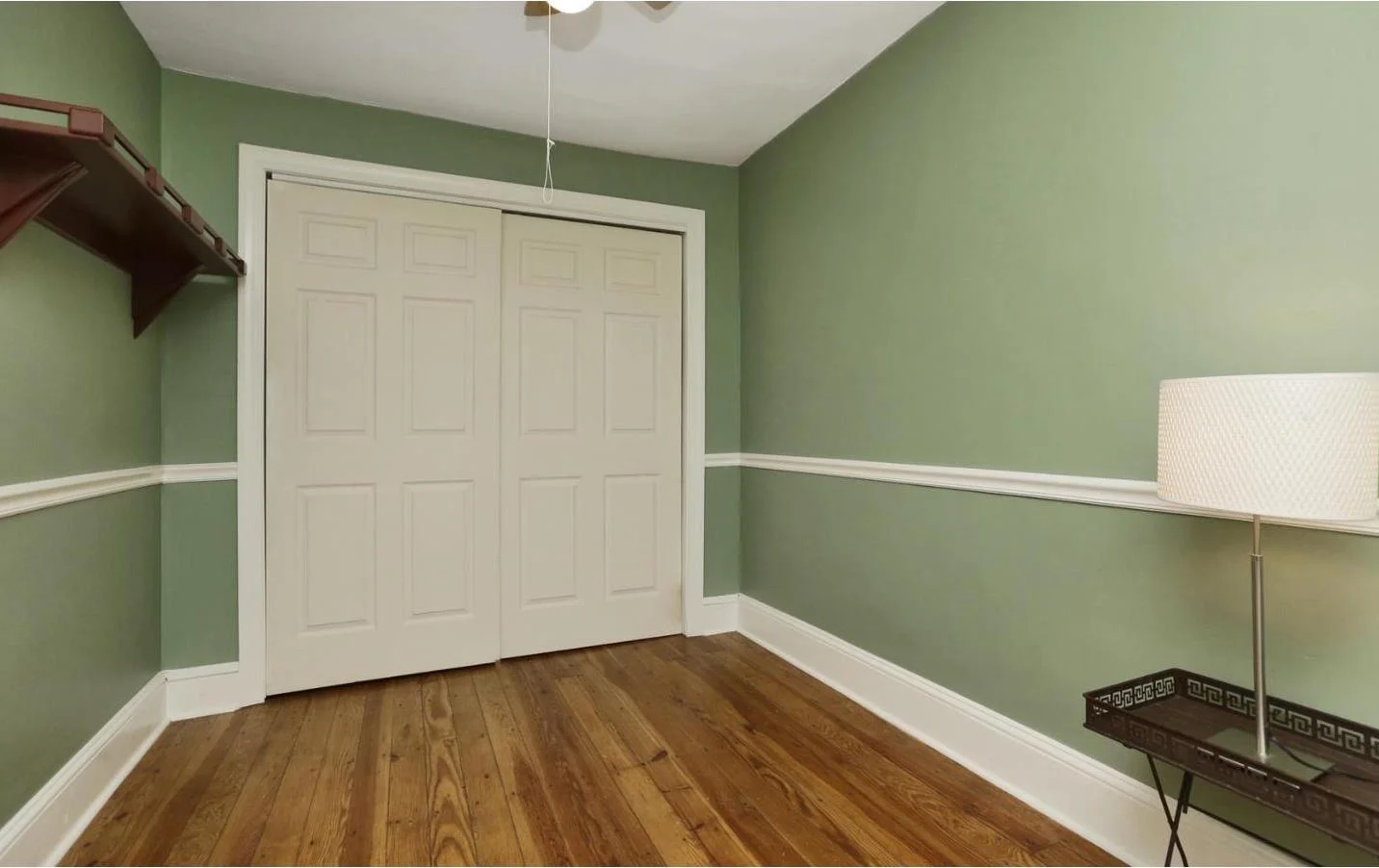 lawnton bedroom 6.jpeg