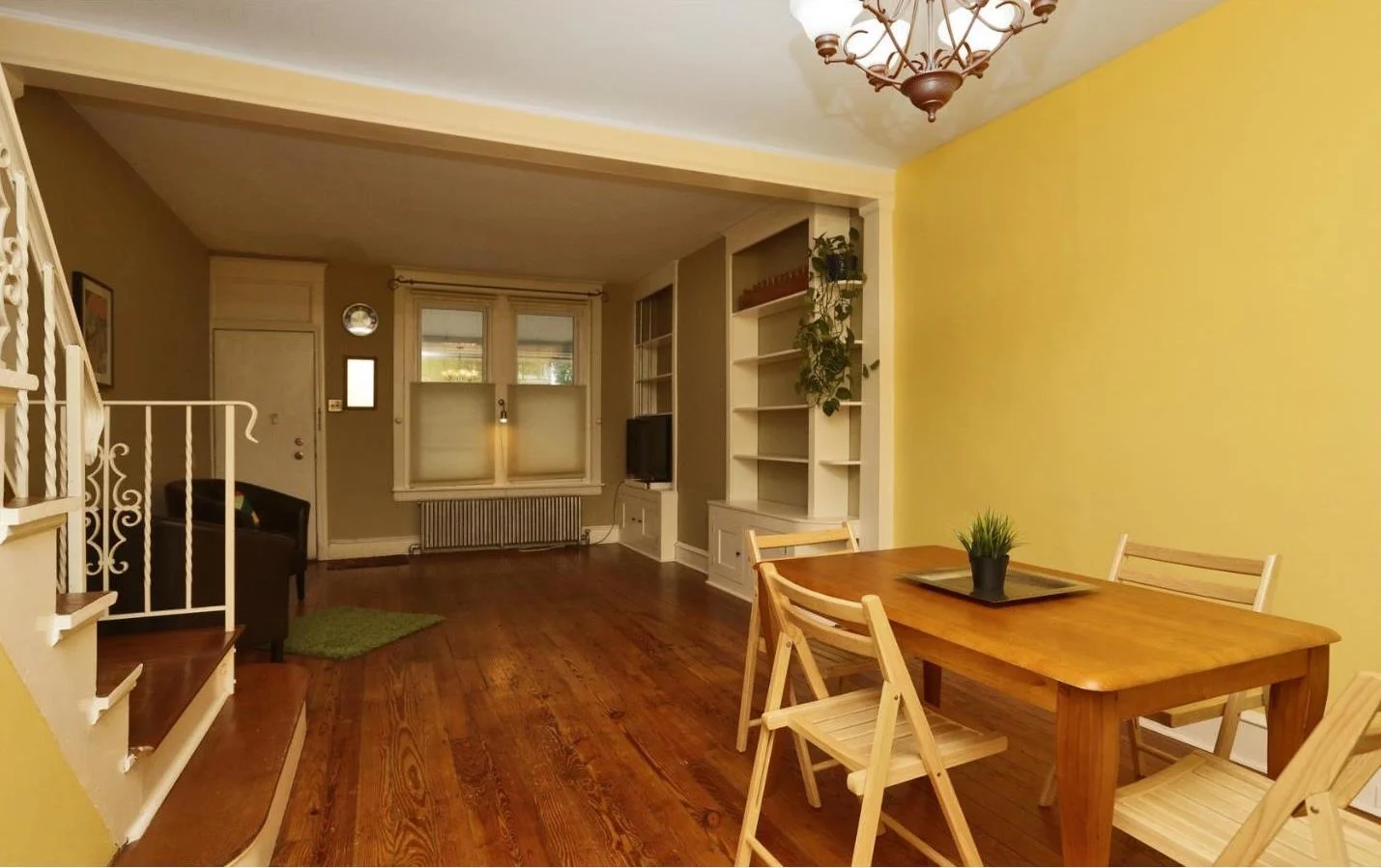 lawnton dining room 2.jpeg