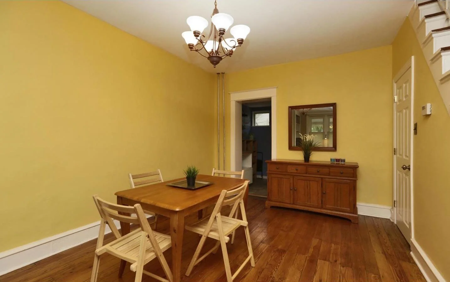 lawnton dining room 4.jpeg