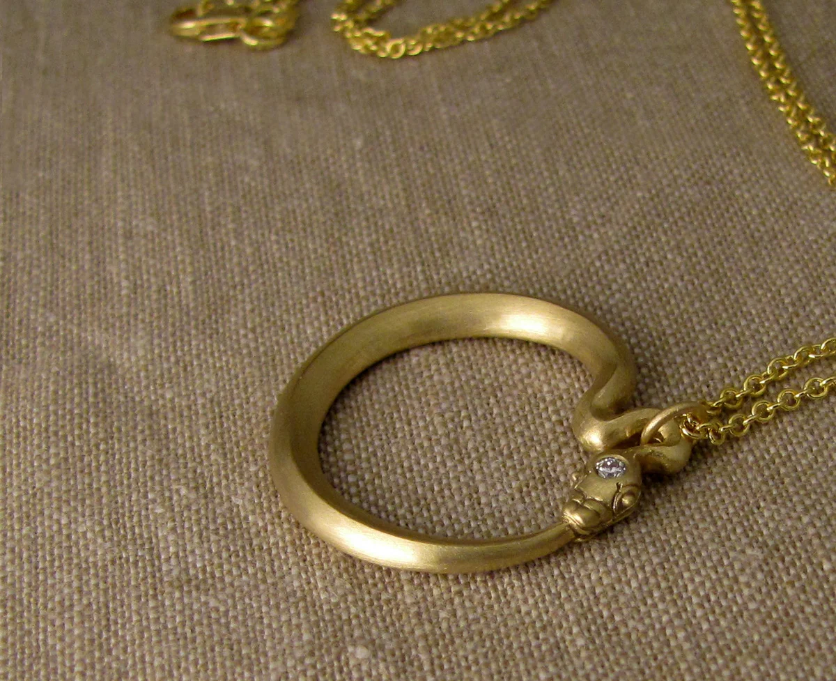 18K_ouroboros_nck2.jpg