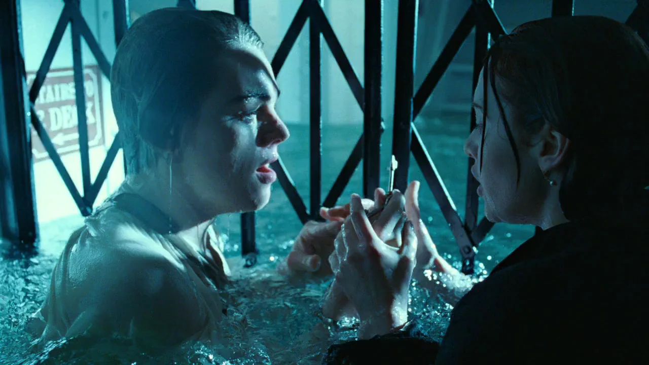 "Titanic"