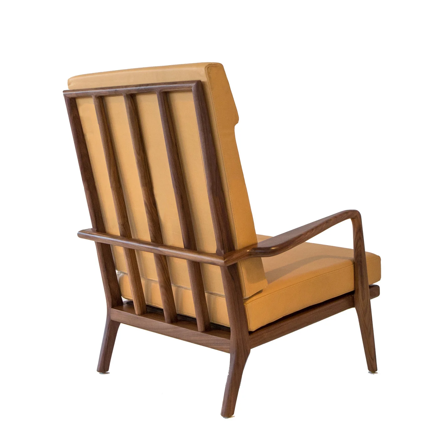 Smilow_Leather-hi-back-Chair-silo-rev.jpg