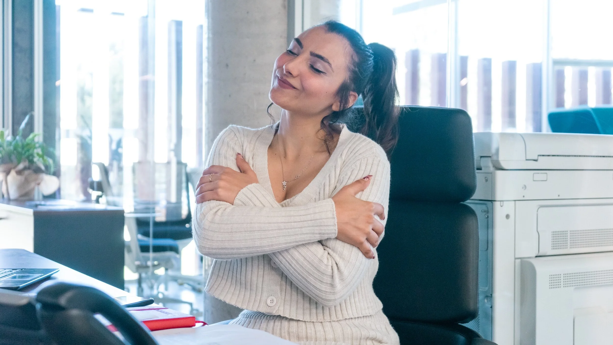 The Benefits of Desk Yoga for Employee Wellness