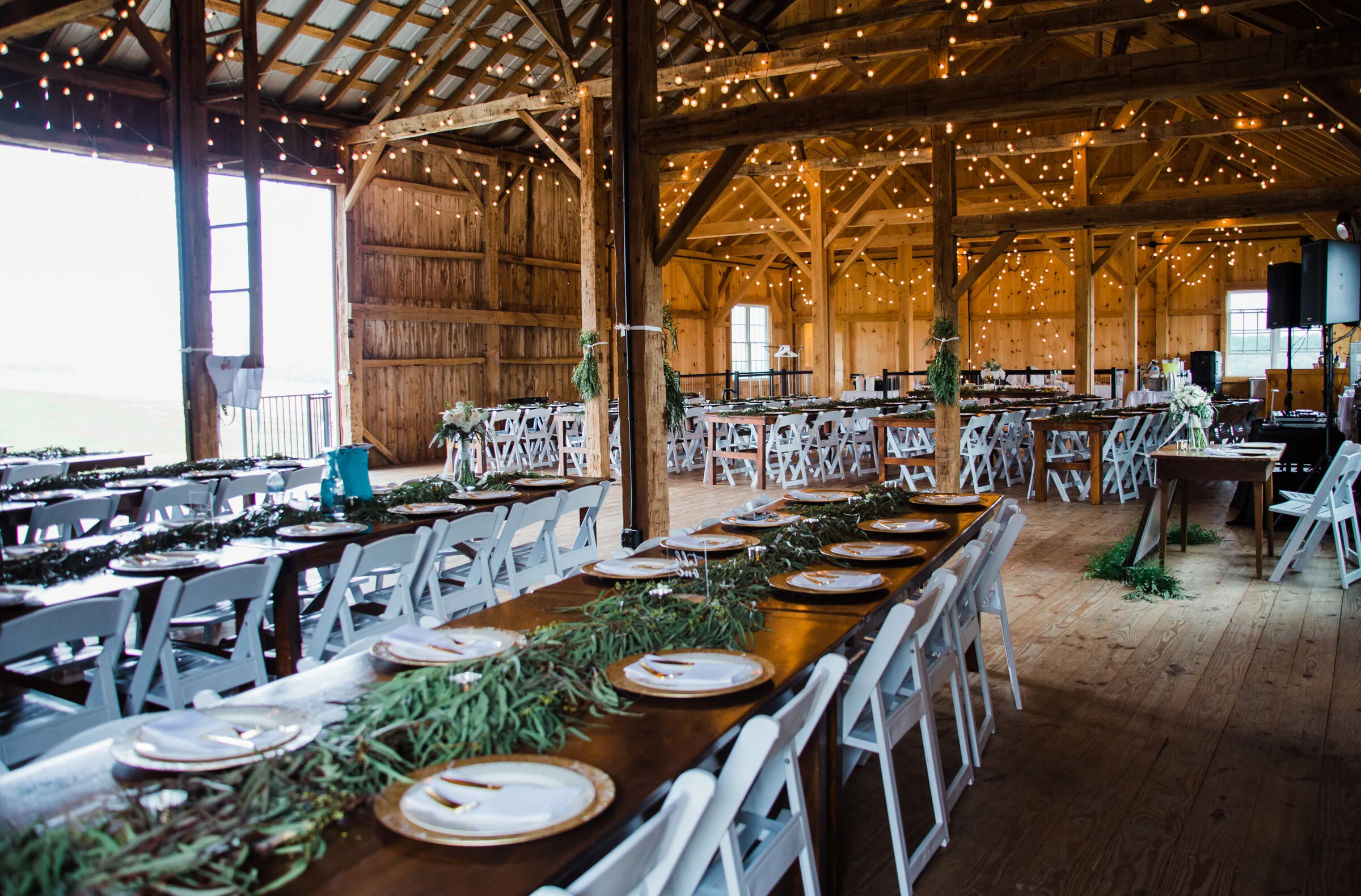 PineRidgeFarm_Wedding Photographer_Symmetry1.jpg