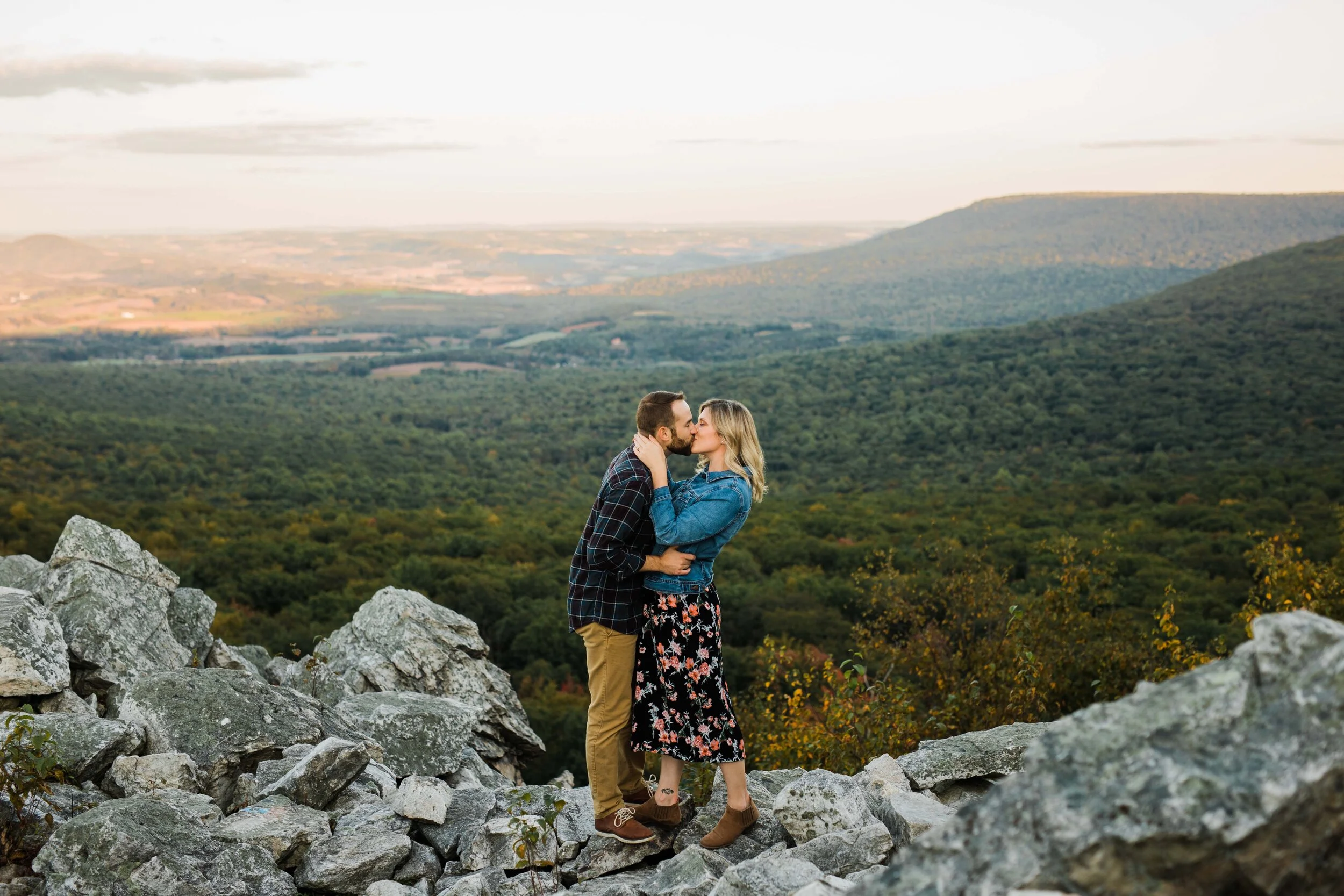 A&M_EngagementPhotos-Symmetry_Photography.jpg