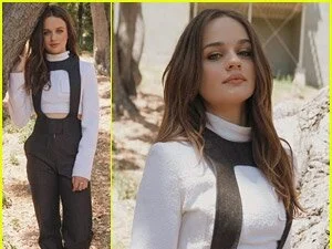 Joey King Explains Why 'The Kissing Booth' Is Not a Movie for Critics