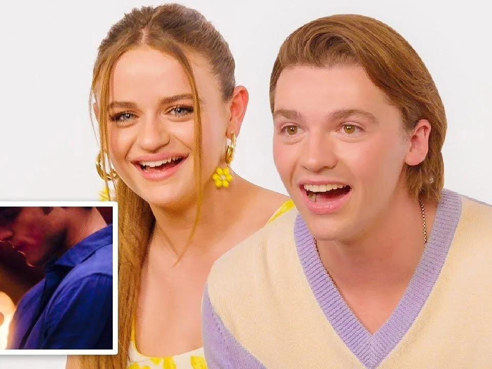 Joey King &amp; Joel Courtney React To The Kissing Booth 3 Trailer | Netflix