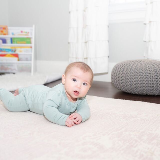 Your baby is sleeping beautifully and then suddenly they are not.⁣
⁣⁣⁣
Sleep is in constant transition. Because your baby is in constant transition. 
Regressions are just times of huge development and cognitive growth. They are temporary, but can bec