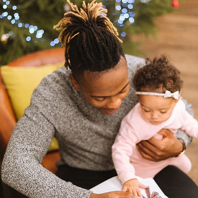 Four ways dad&rsquo;s can be the secret ingredient you need to get baby sleeping 💤 ⁣⁣
⁣⁣
1. Let them take the lead. Together come up with a plan and then let dad carry it out. Mama&rsquo;s we can easily be overcome with exhaustion and anxiety if we 