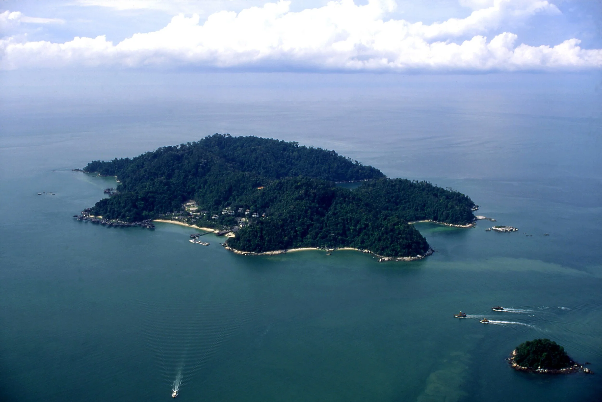 Pangkor Laut Resort’s 2020 Chapman’s Challenge Commemorates 75 Years Since British Commando’s Heroic Escape