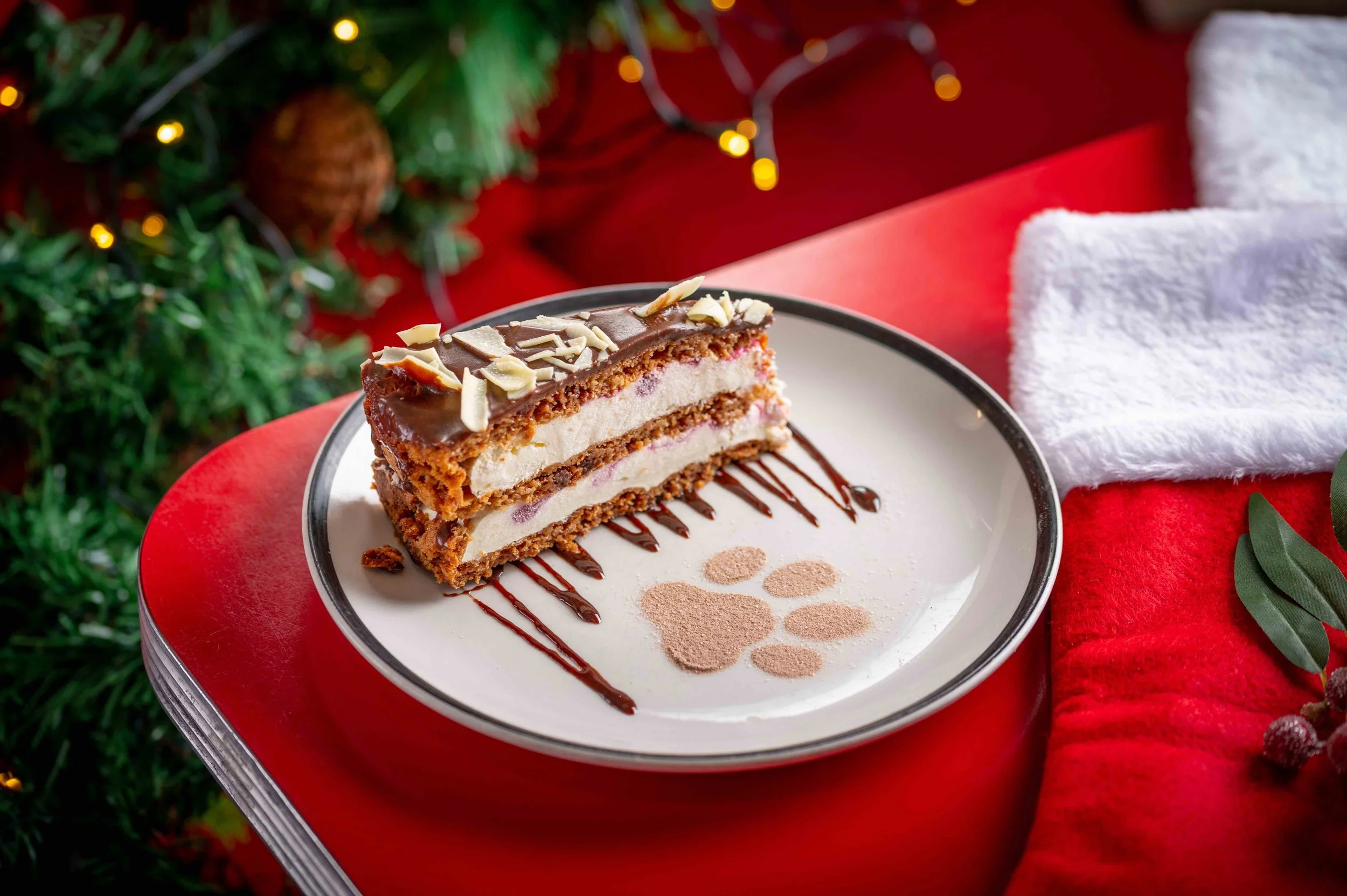 Ed’s easy diner partners with Clifford The Big Red Dog on UK movie ...