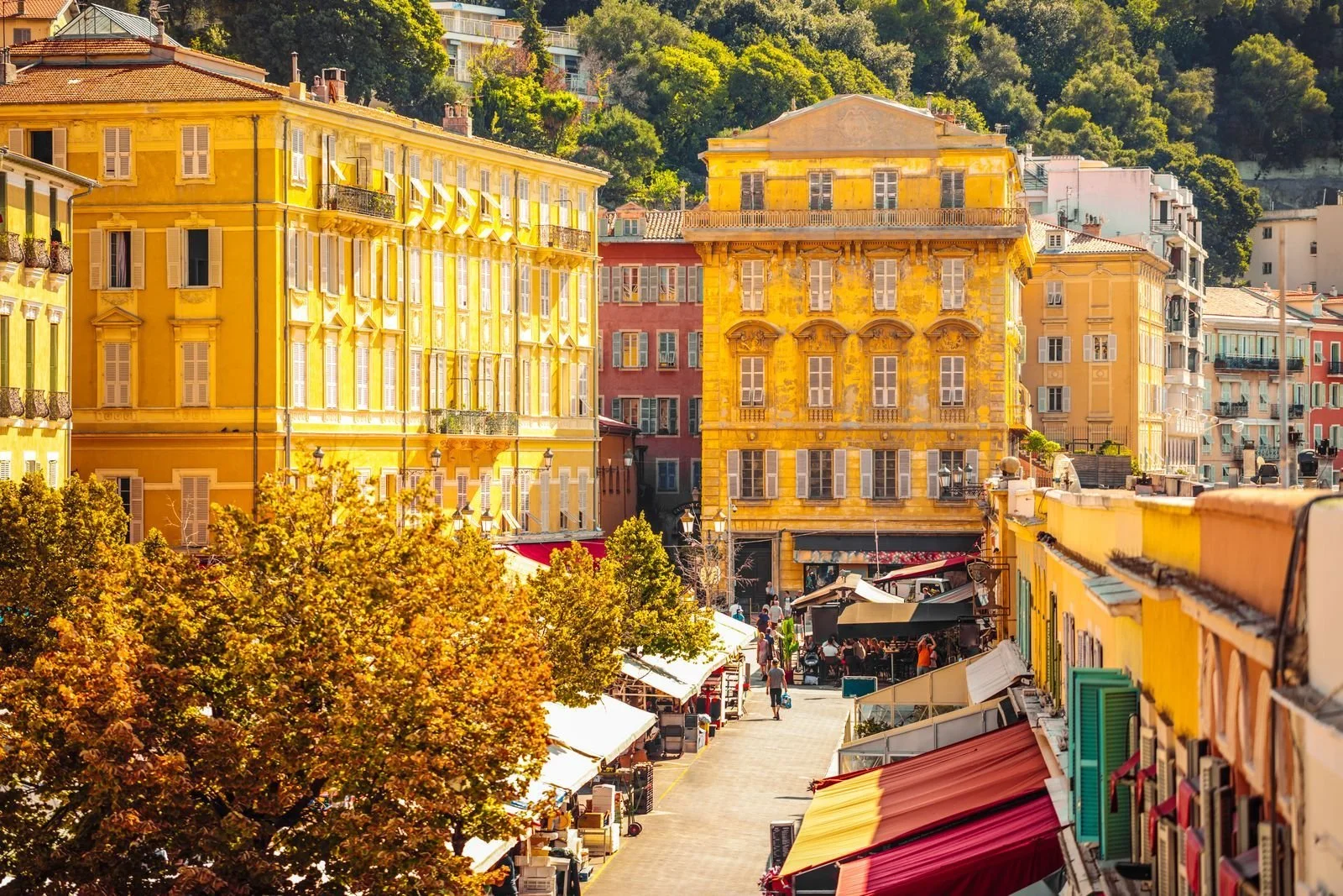 Cours Saleya Market-GettyImages-1043760008.webp