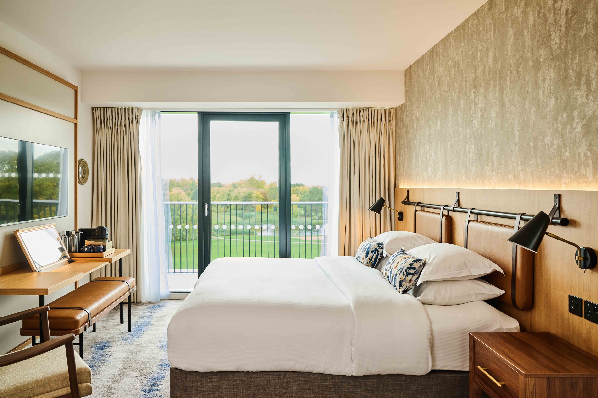 1. Hero image - Brabazon Suite Bedroom.jpg