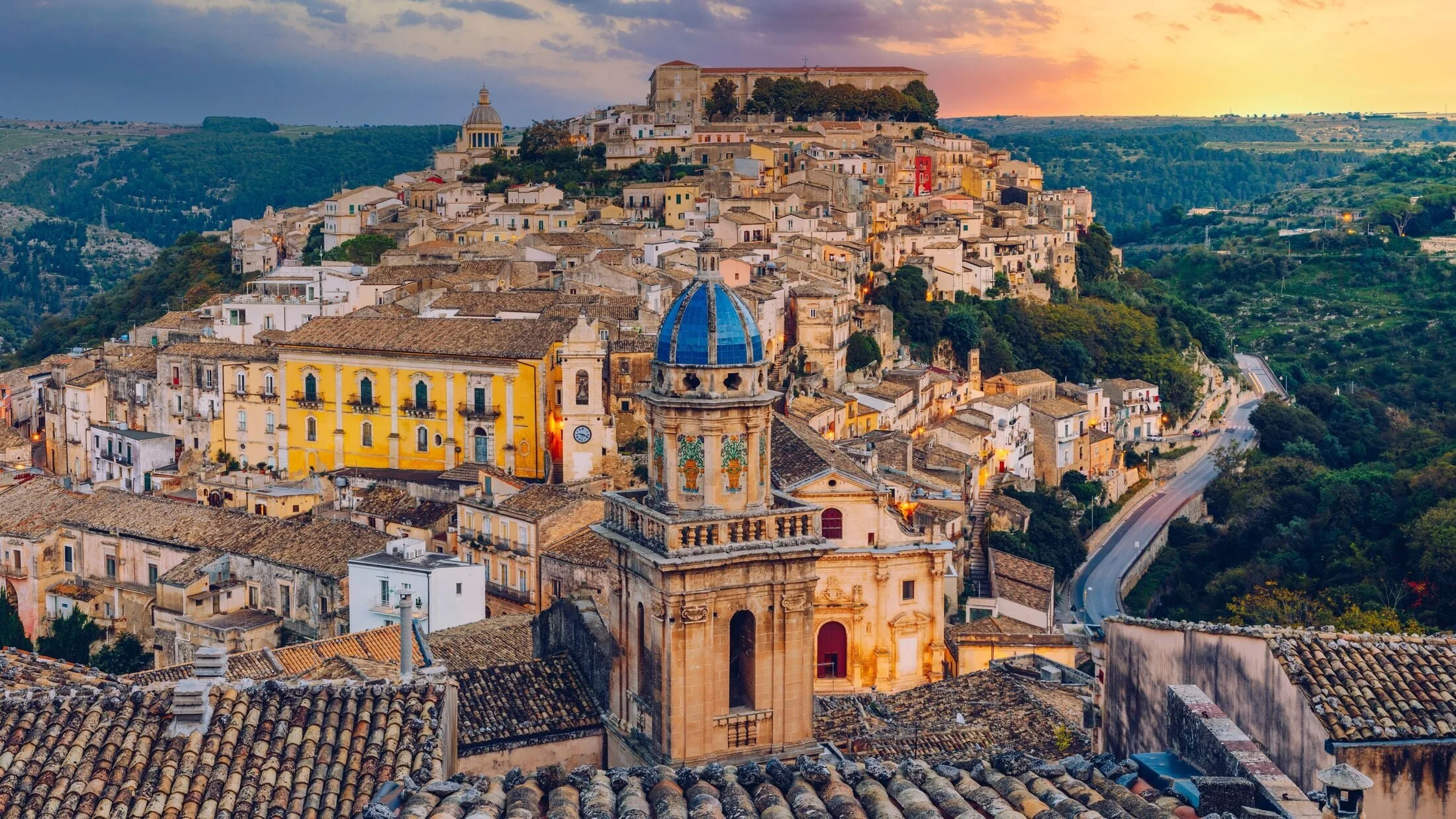 Ragusa-2024-Ibla-View-Shutterstock-2337845433-Hybris.jpg