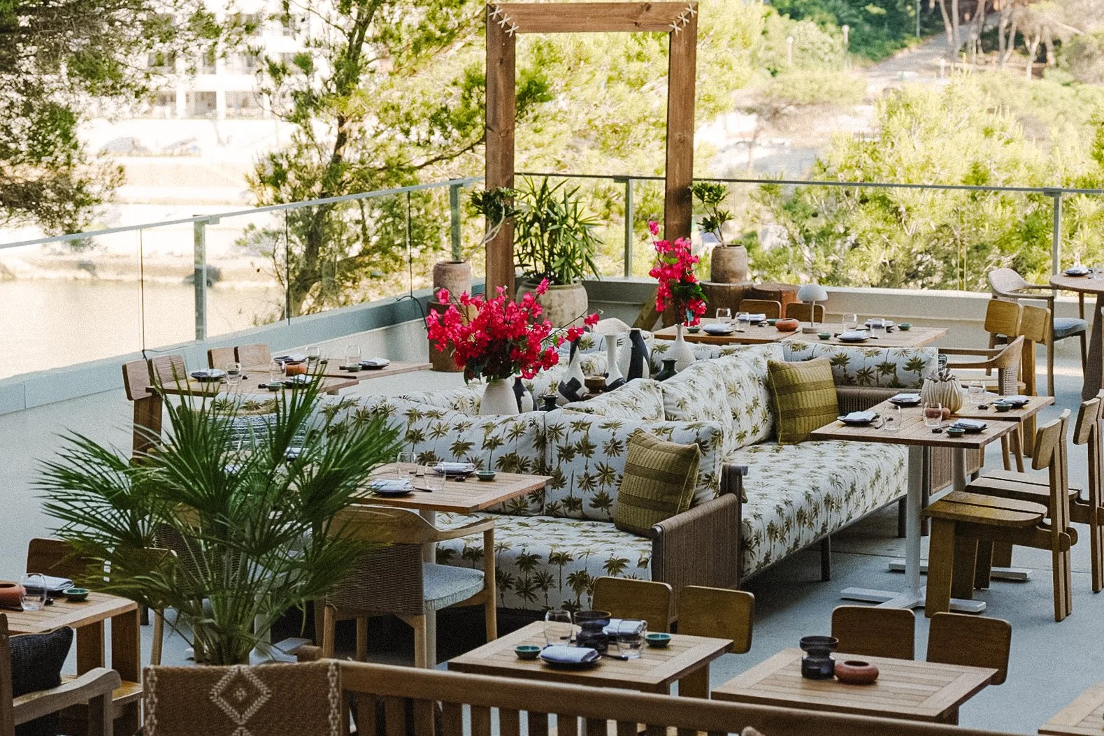 Mondrian Ibiza Continues to Shape Cala Llonga’s 2026 Dining Scene With Contemporary Dining at Niko Al Fresco