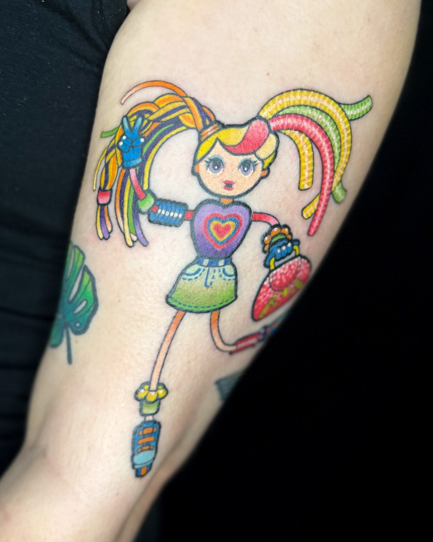 Betty Spaghetty for Jade!! 💖 How many of you had one? (I&rsquo;m prettyyyy sure I did? 🤔) I feel like she&rsquo;s one of the lesser known/appreciated dolls of the 90s (and apparently she was made in Ohio!) It was so fun combining all of Jade&rsquo;