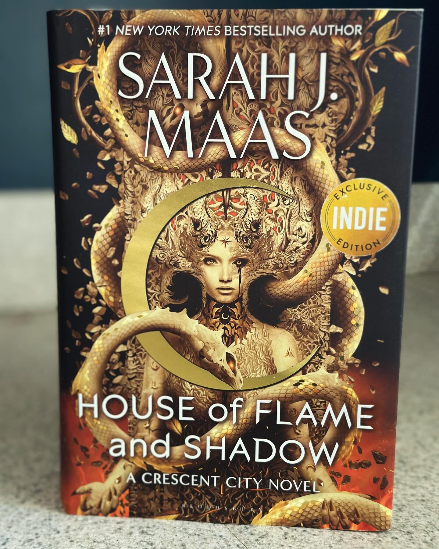 @sarahjmaas #HouseOfFlameAndShadow Indie Edition is here! We still have unclaimed copies available and are happy to deliver to local customers. Send us a message if you&rsquo;d like a copy!