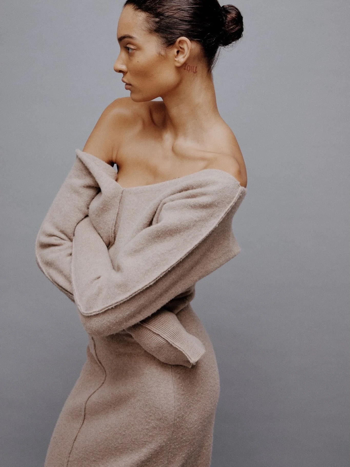 This dress is sickeningly good. Trust me!