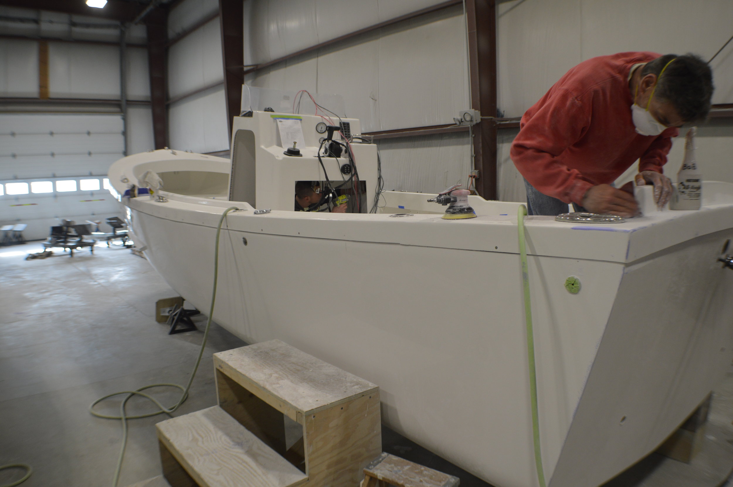 Eastern’s stable core of boat builders is “the envy of the industry.” Nearly two dozen of its 45 employees have been with the company for more than 20 years each.
