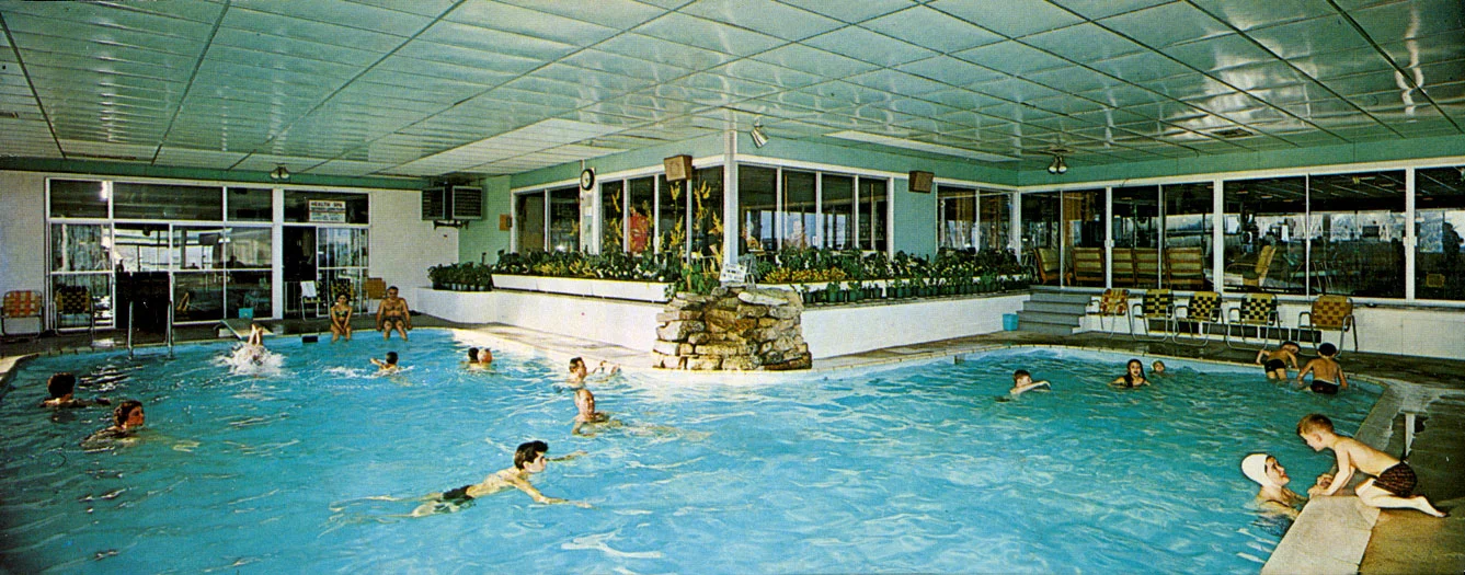 Shangri-La indoor pool