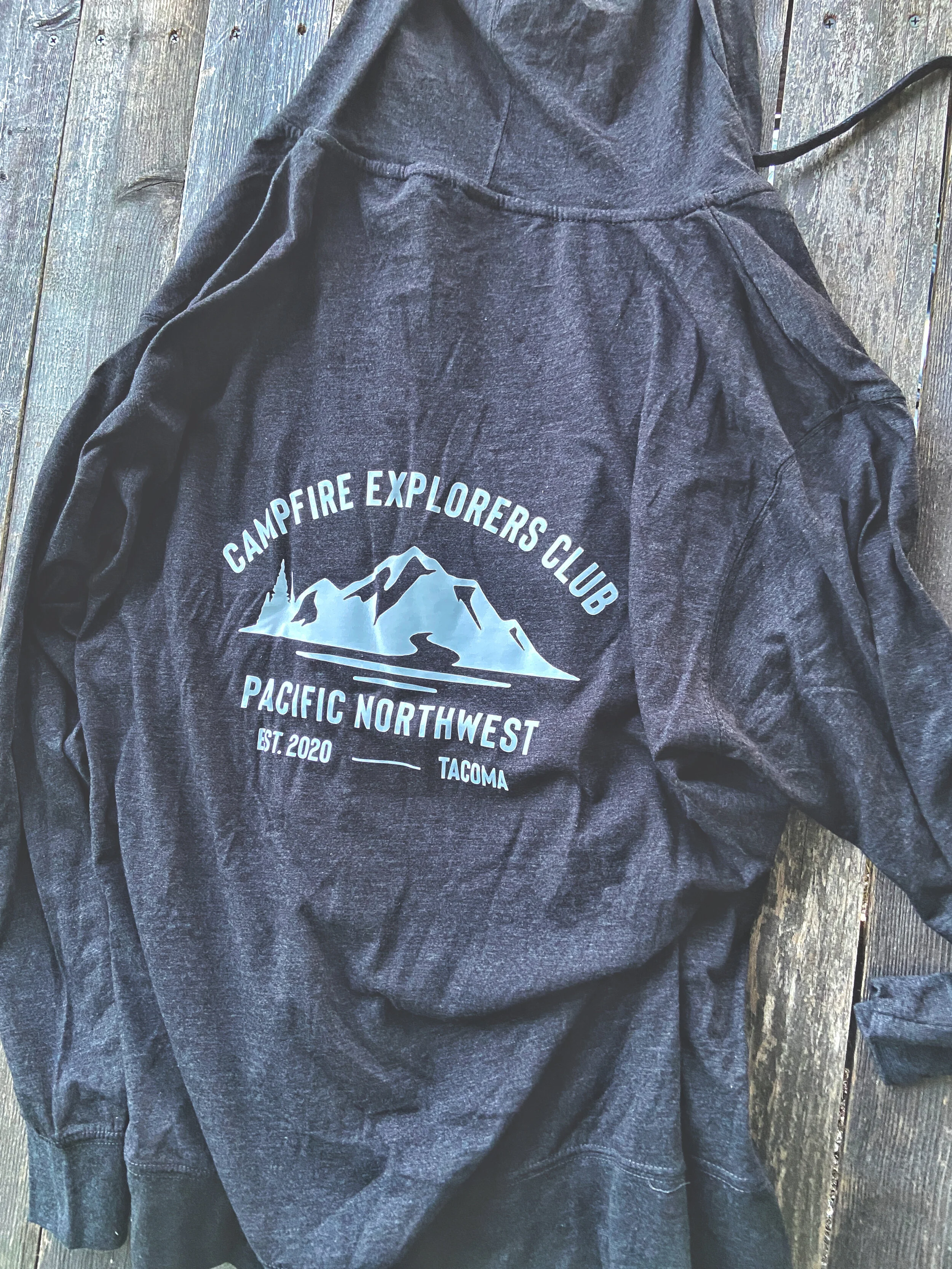 6B84E221-E488-4ED7-939A-491F9ED22961