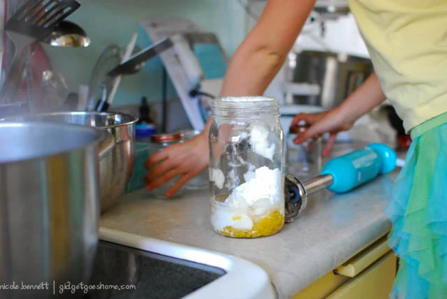 homemade sunscreen-1.jpg