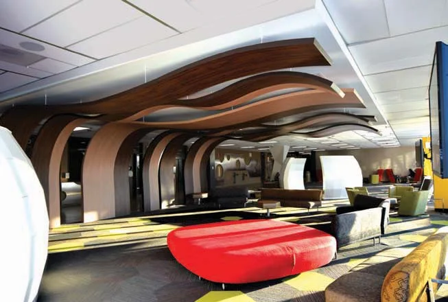 Daley Lobby Ribbon