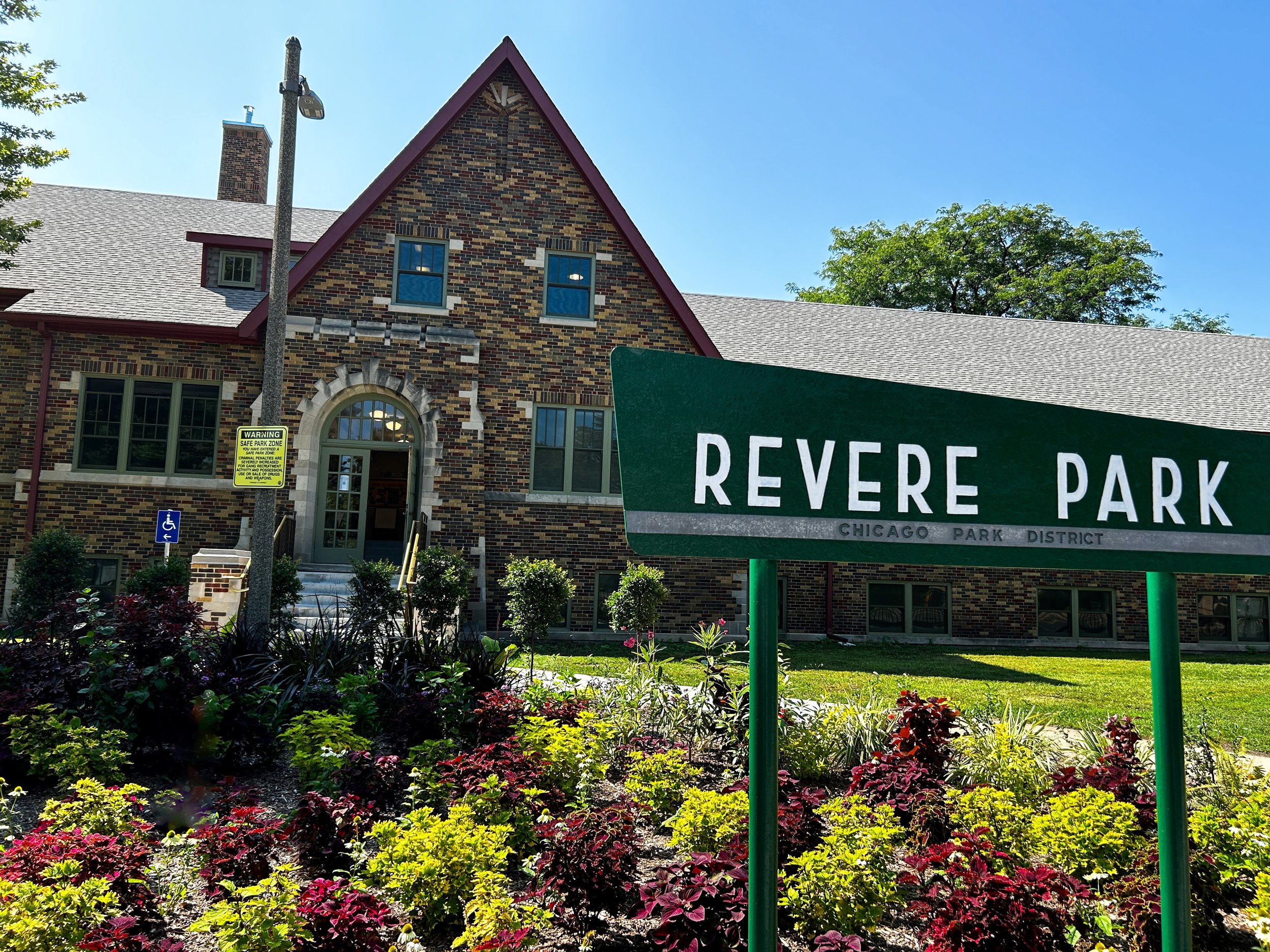 Revere Park Fieldhouse