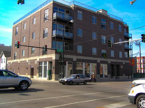 500 N Damen
