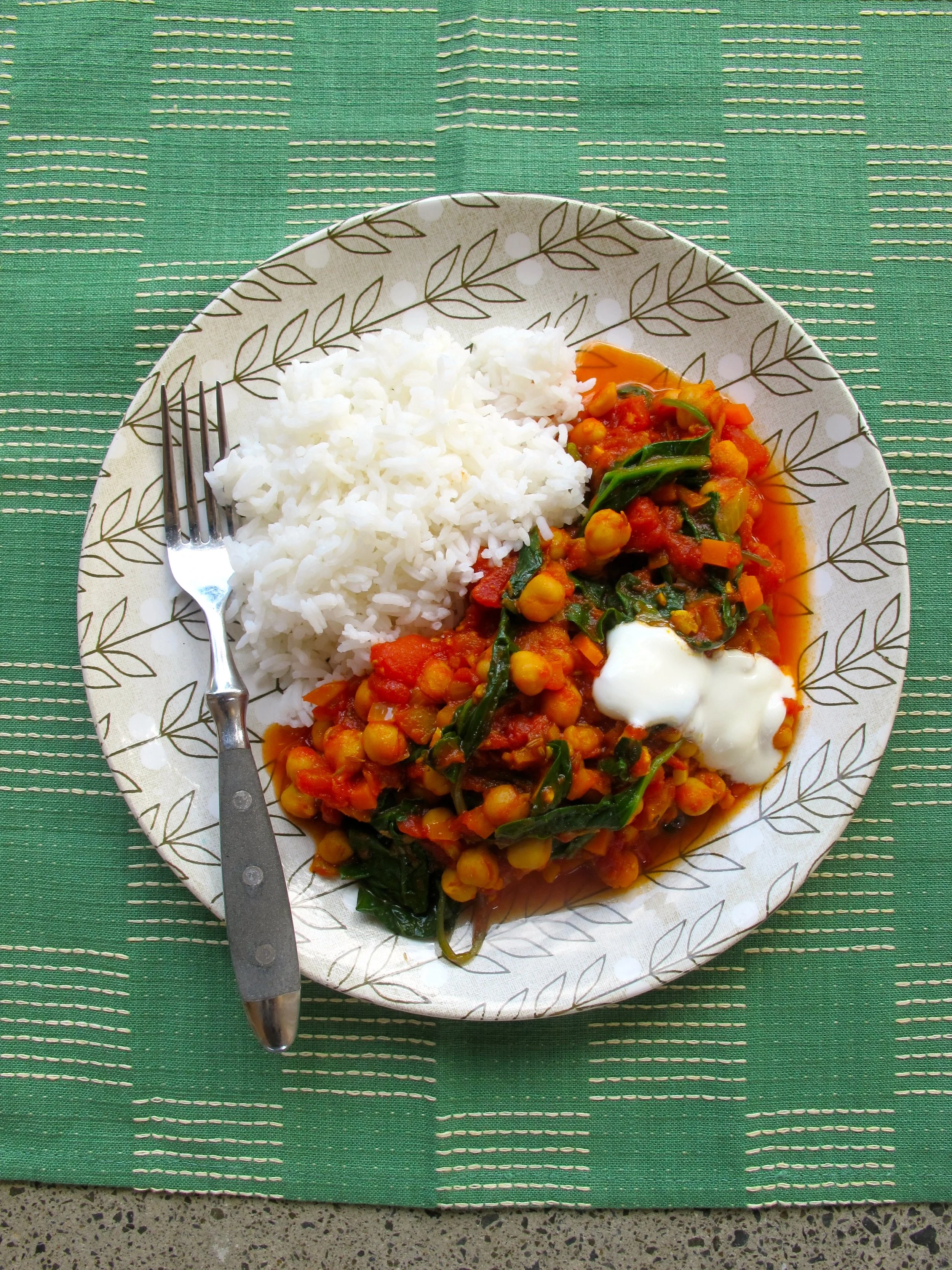 18.-Chickpea-Tomato-and-Spinach-Curry.jpg