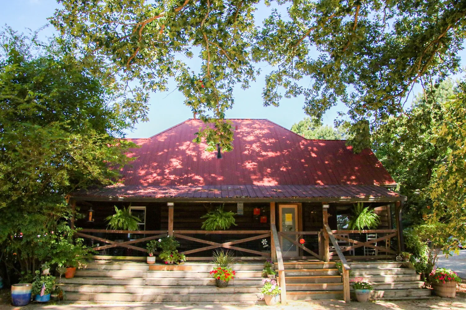 Farmhouse at Atlanta Dog Trainer facility in Milton, GA