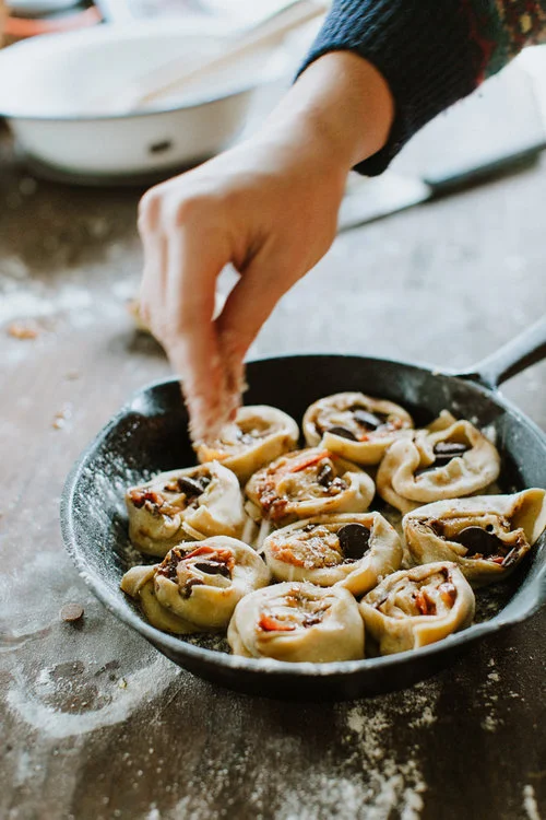 CHOCOLATE RAINWATER SCROLLS WITH PERSIMMON