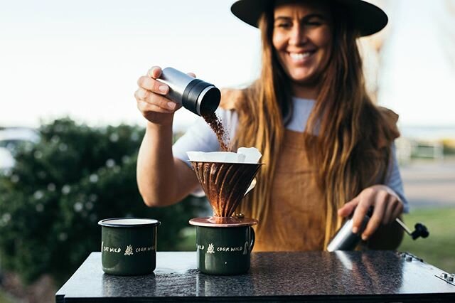 The morning grind never looked so good with my new enamel cups to keep you happy! &ldquo;Eat wild 🌊 live wild 🔥 cook wild 🌲 &ldquo; link in bio to get yours! #sarahgloverwild #sarahgloveradventures Pic @adam.gibson.photo