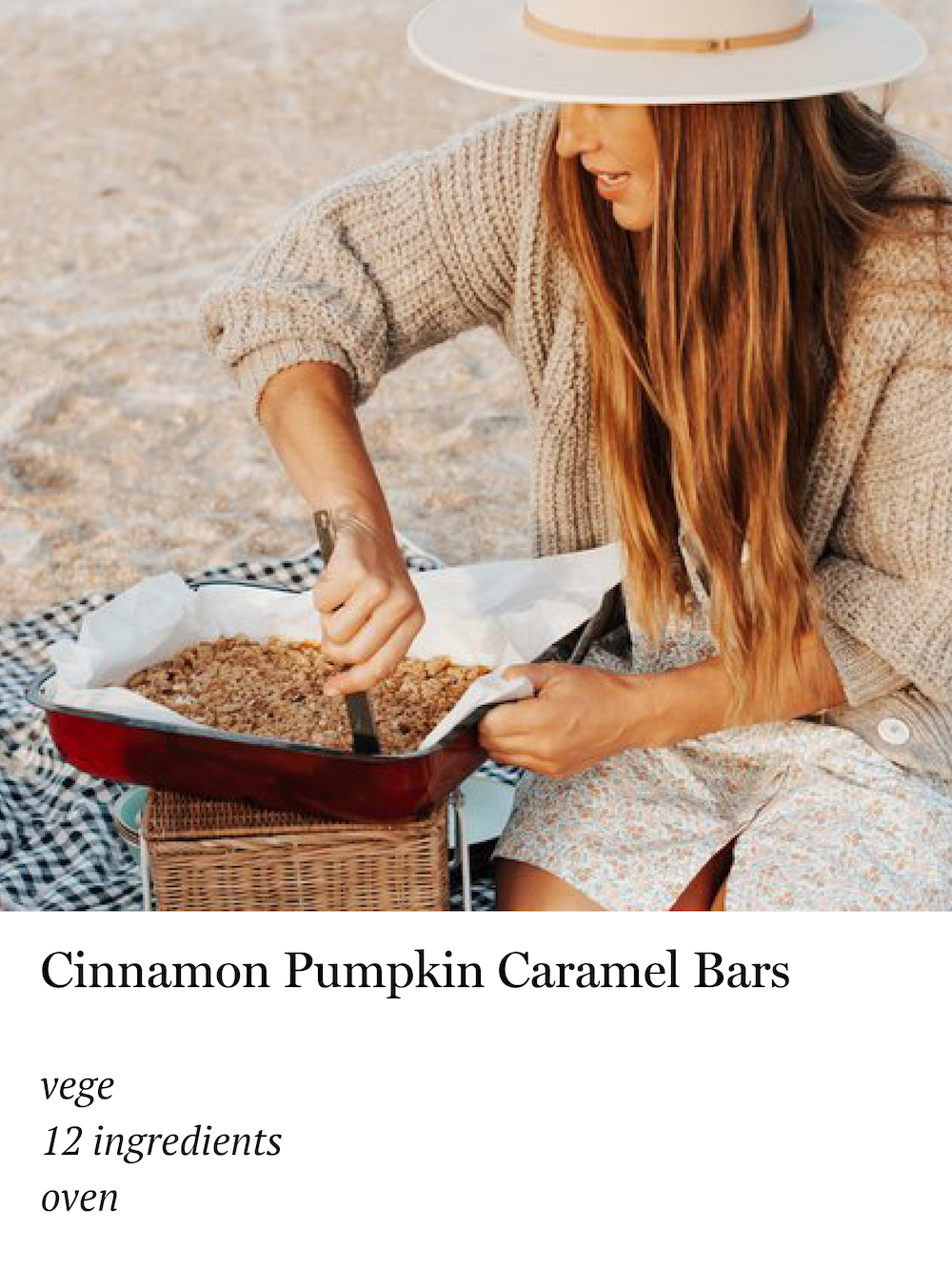 Cinnamon Pumpkin Caramel Bars .png