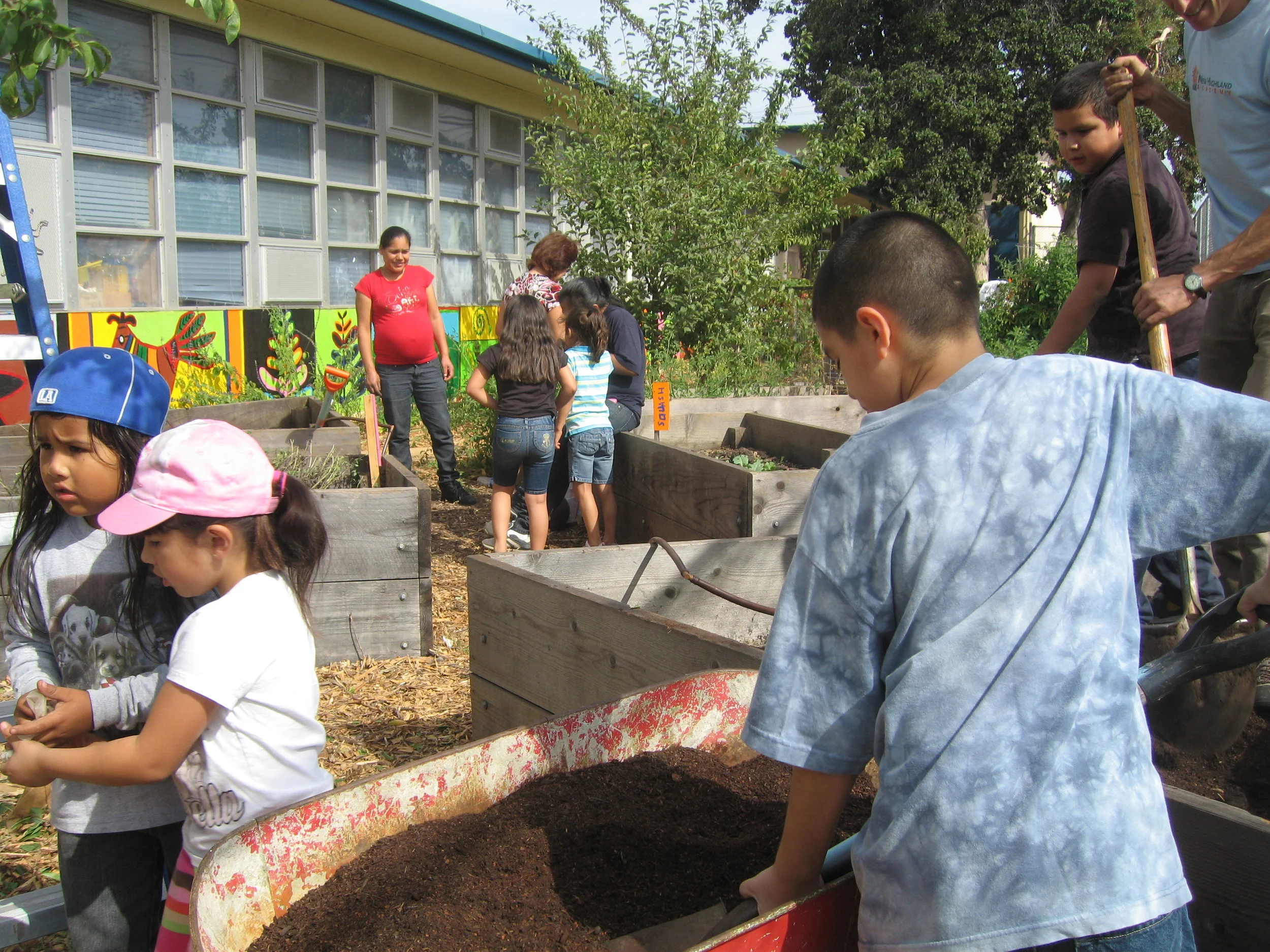family work day in the school garden