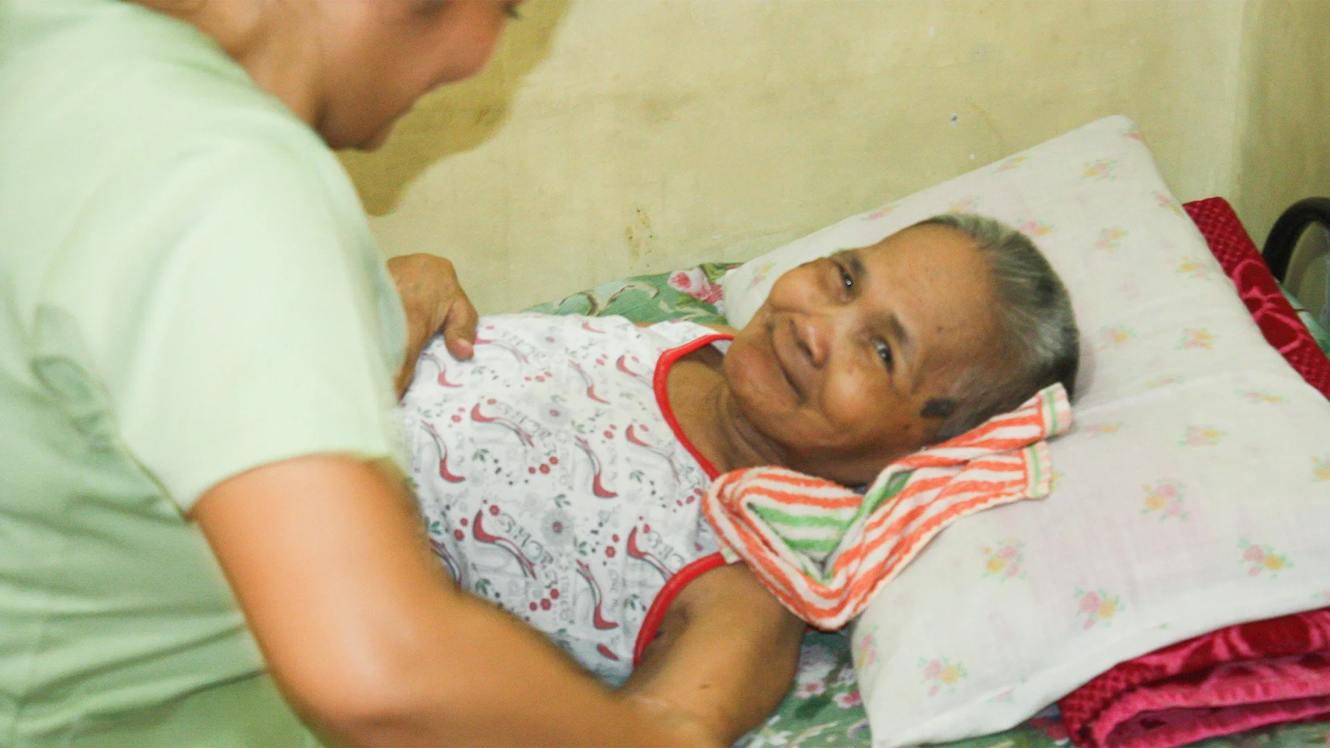   CARE. HOPE. DIGNITY.  Support The Ruth Foundation's Mission 