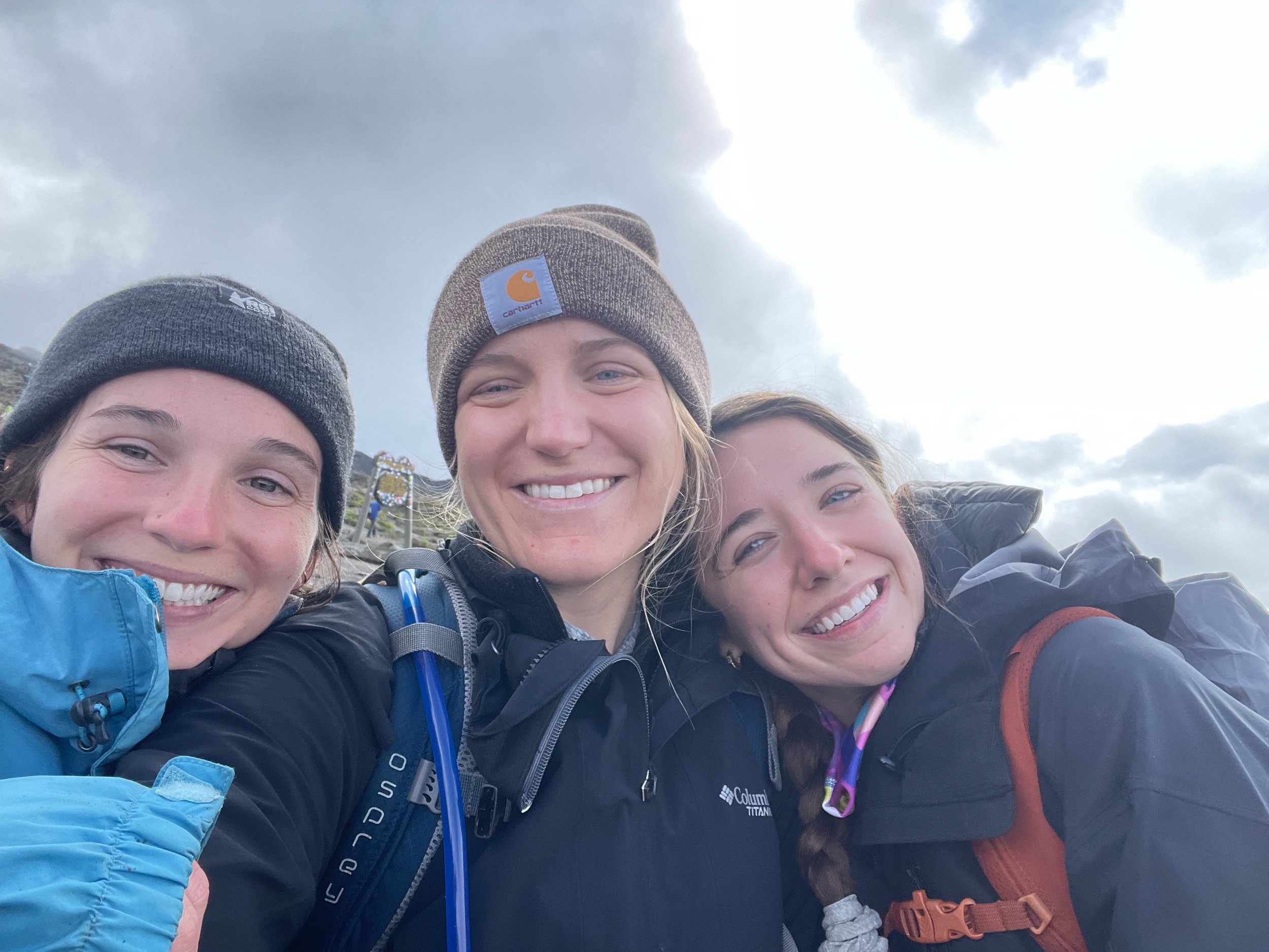 DAY 9: CLIMB TO MWEKA GATE