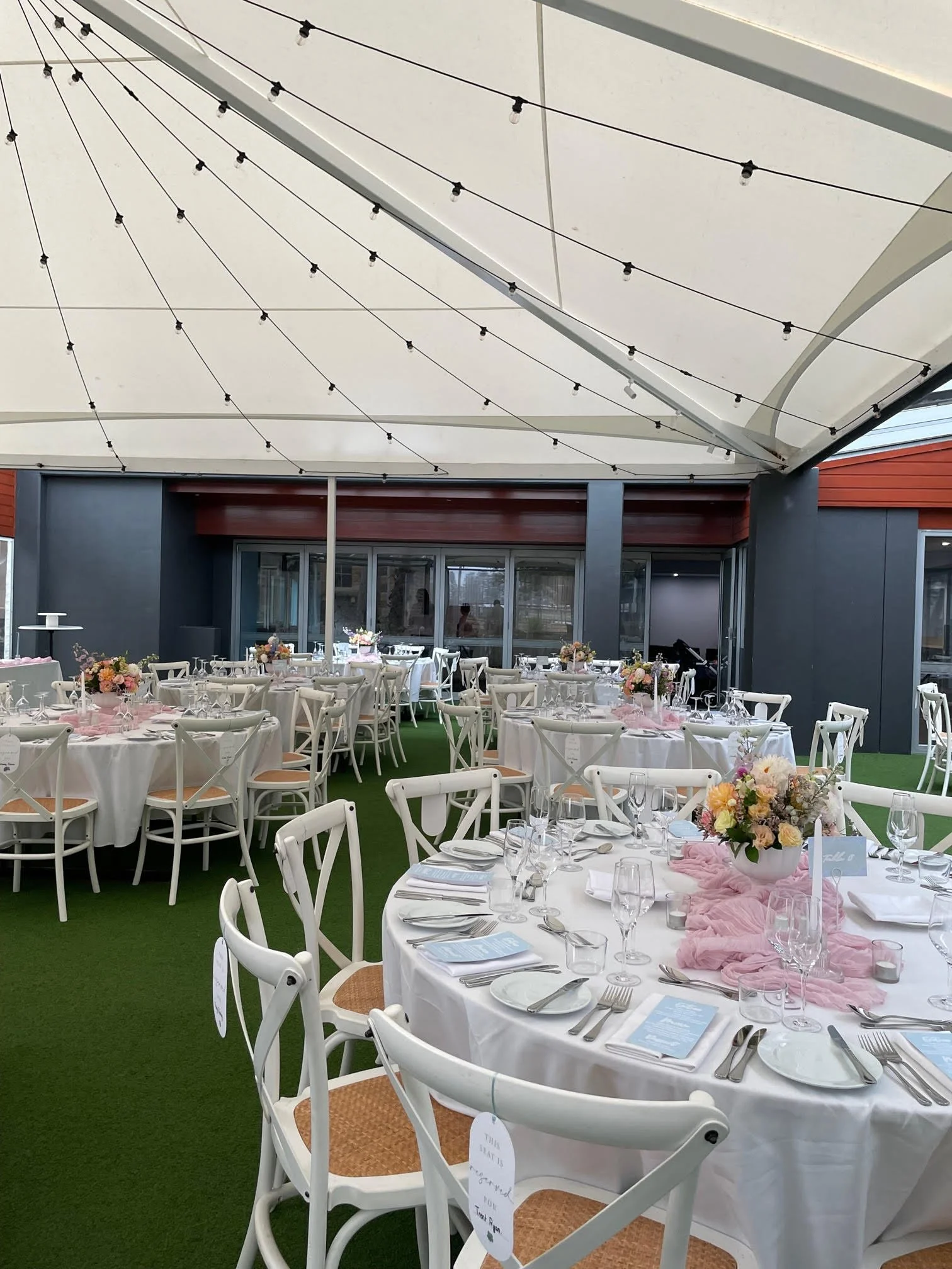 ebony vdw reception set up .jpeg