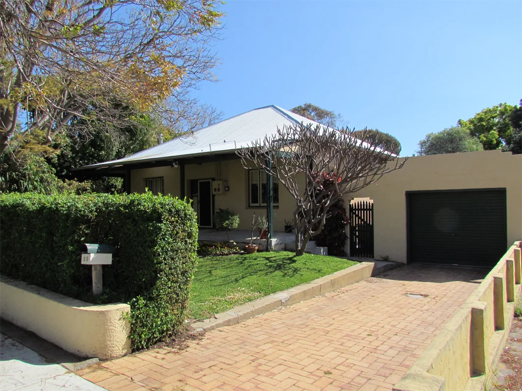 33 Petra Street