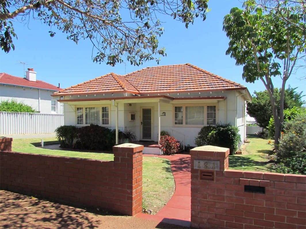 121 Petra Street