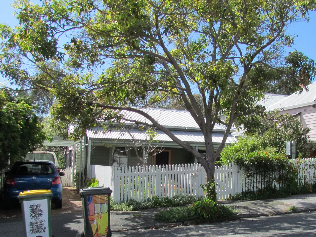 14 Sewell Street