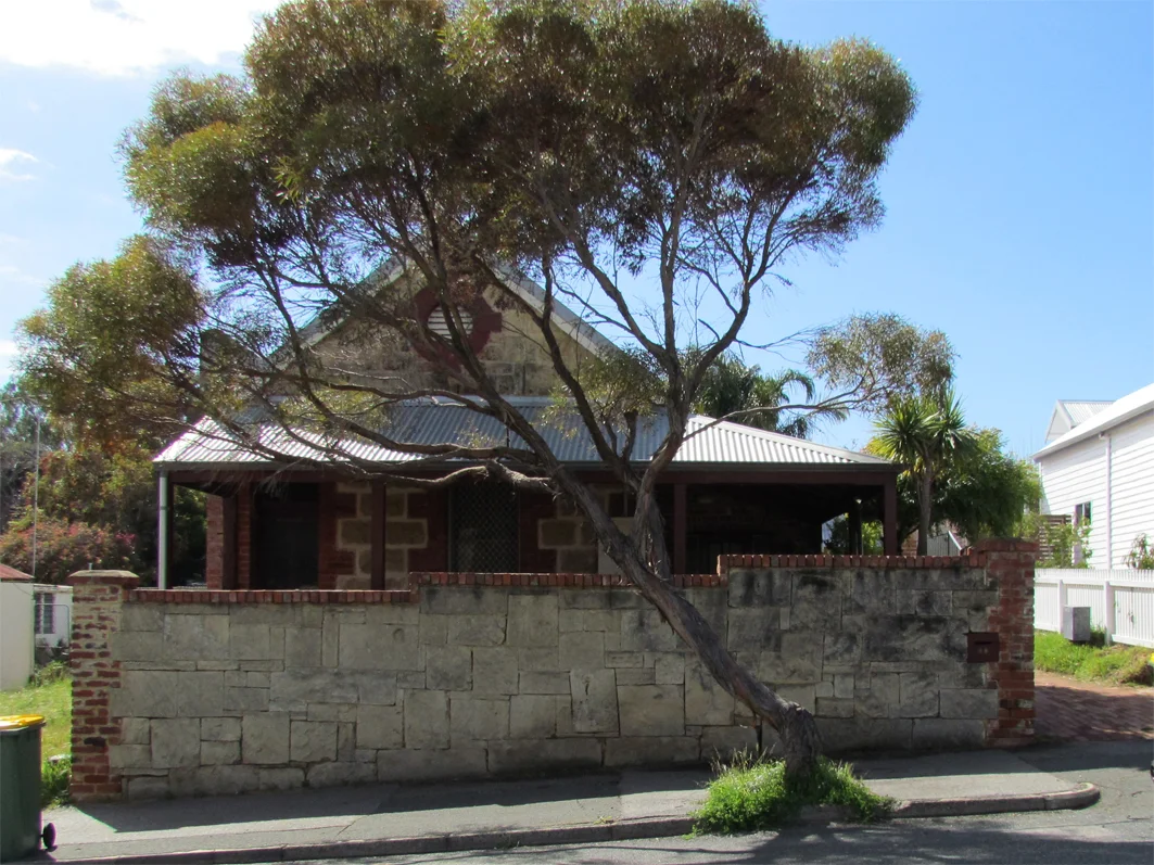 68 Sewell Street