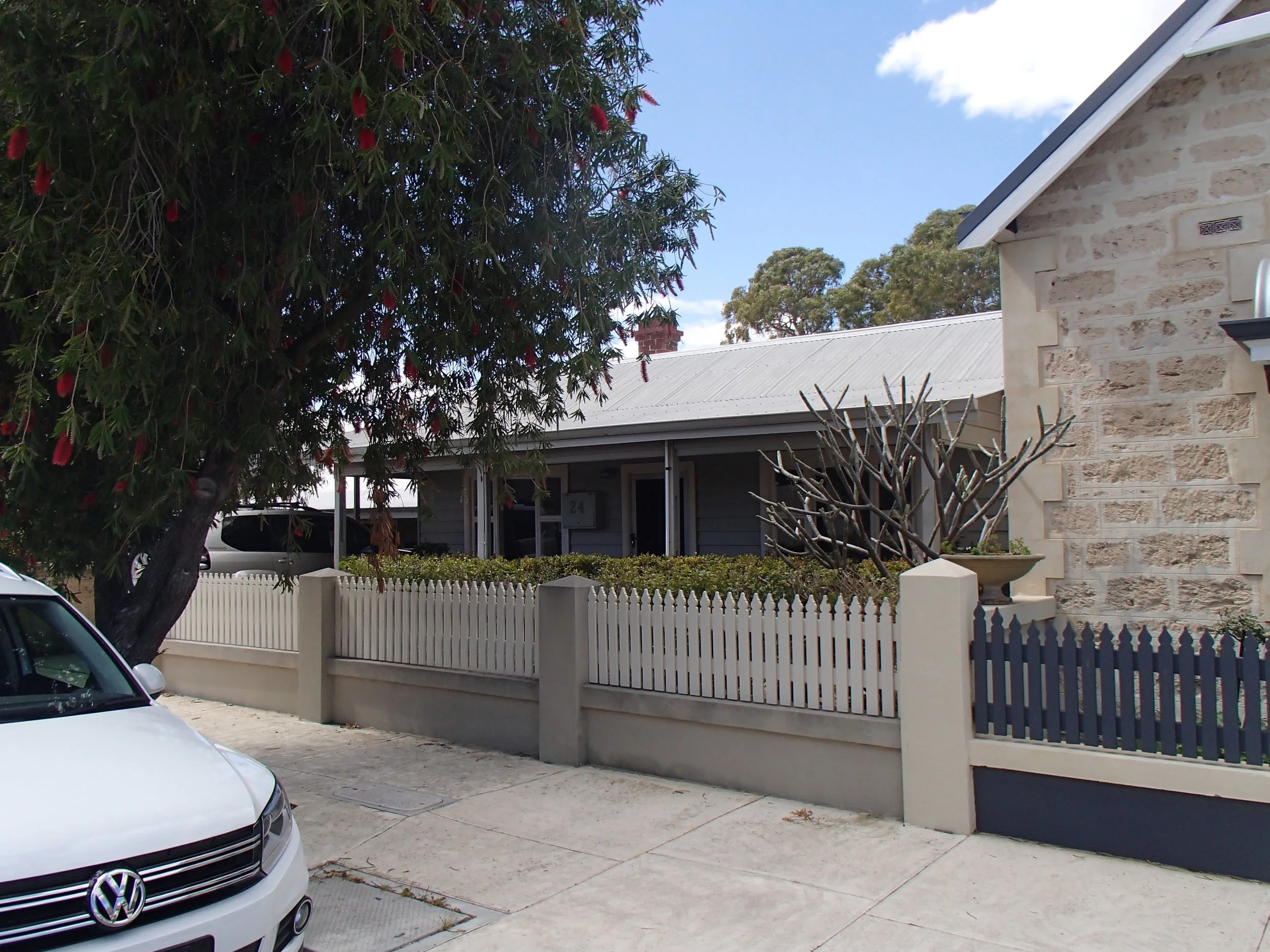 24 Glyde Street