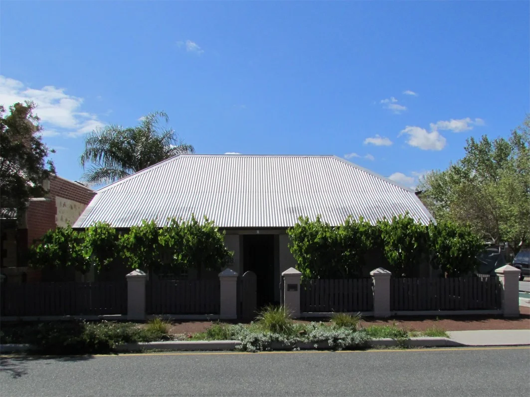 38 Glyde Street